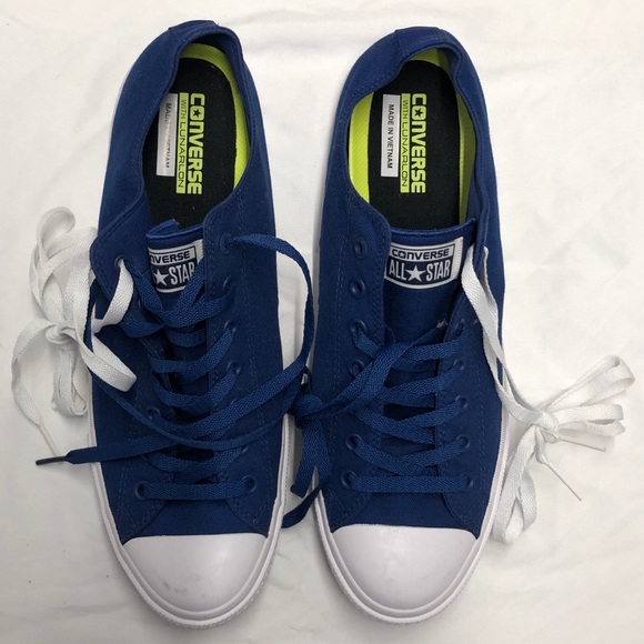 chuck taylor 2 size 13